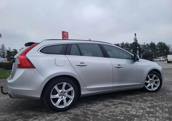 Volvo V60 cena 35900 przebieg: 270000, rok produkcji 2014 z Gołańcz małe 211